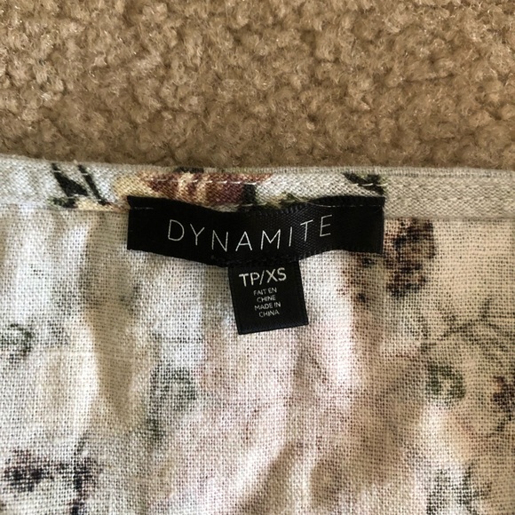 Dynamite top in powder blue floral. Size XSmall. - Picture 7 of 9